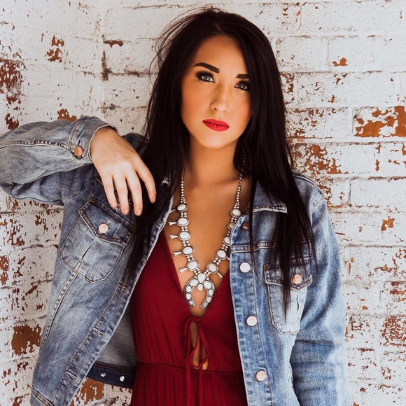 Meet your posher; Lo - Picture 2 of 2